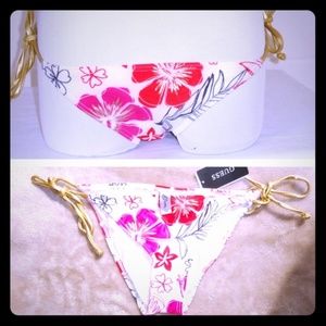 NWT Guess Bikini Bottom